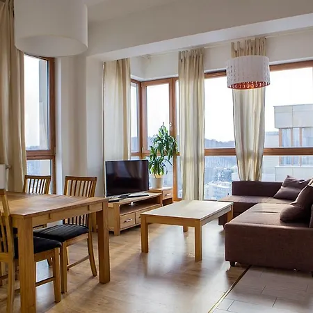 Διαμέρισμα Rent - Quattro Towers 14/69 *